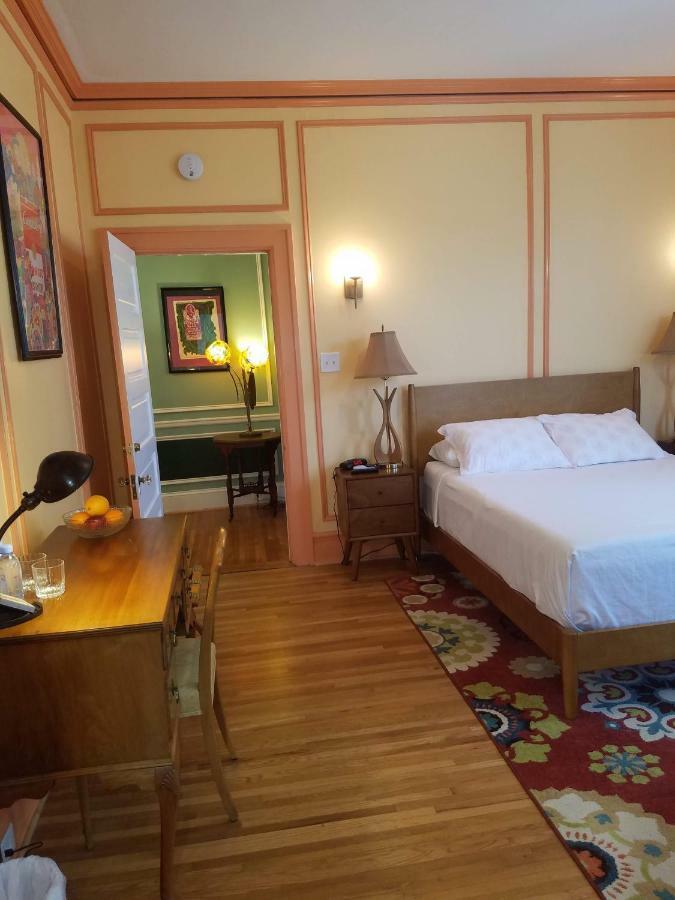 The York Chester Inn Гастония Екстериор снимка